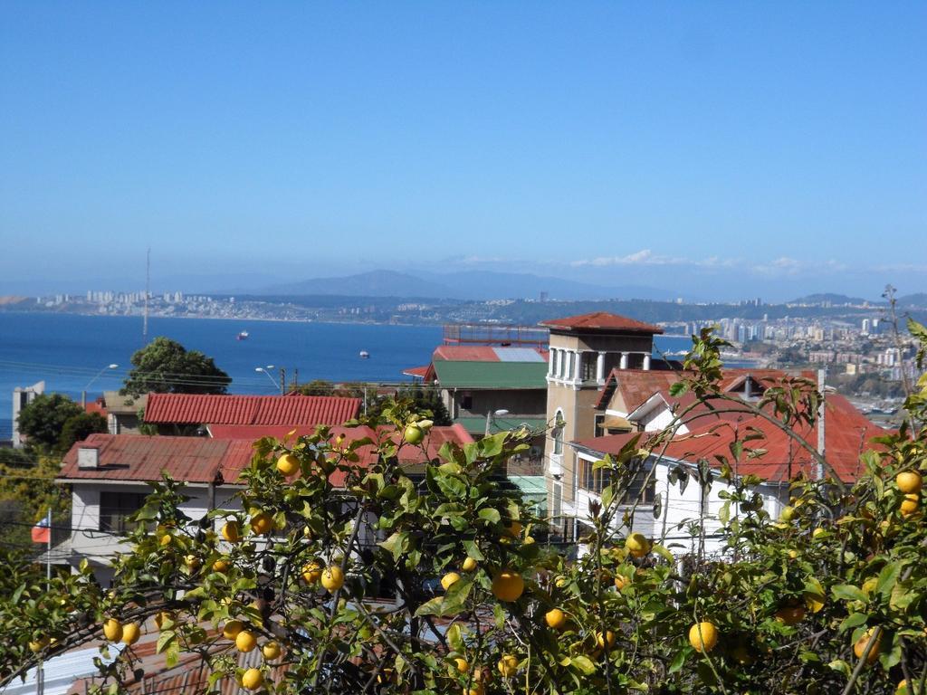 Casa Avenida Alemania Hotel Valparaiso Exterior photo